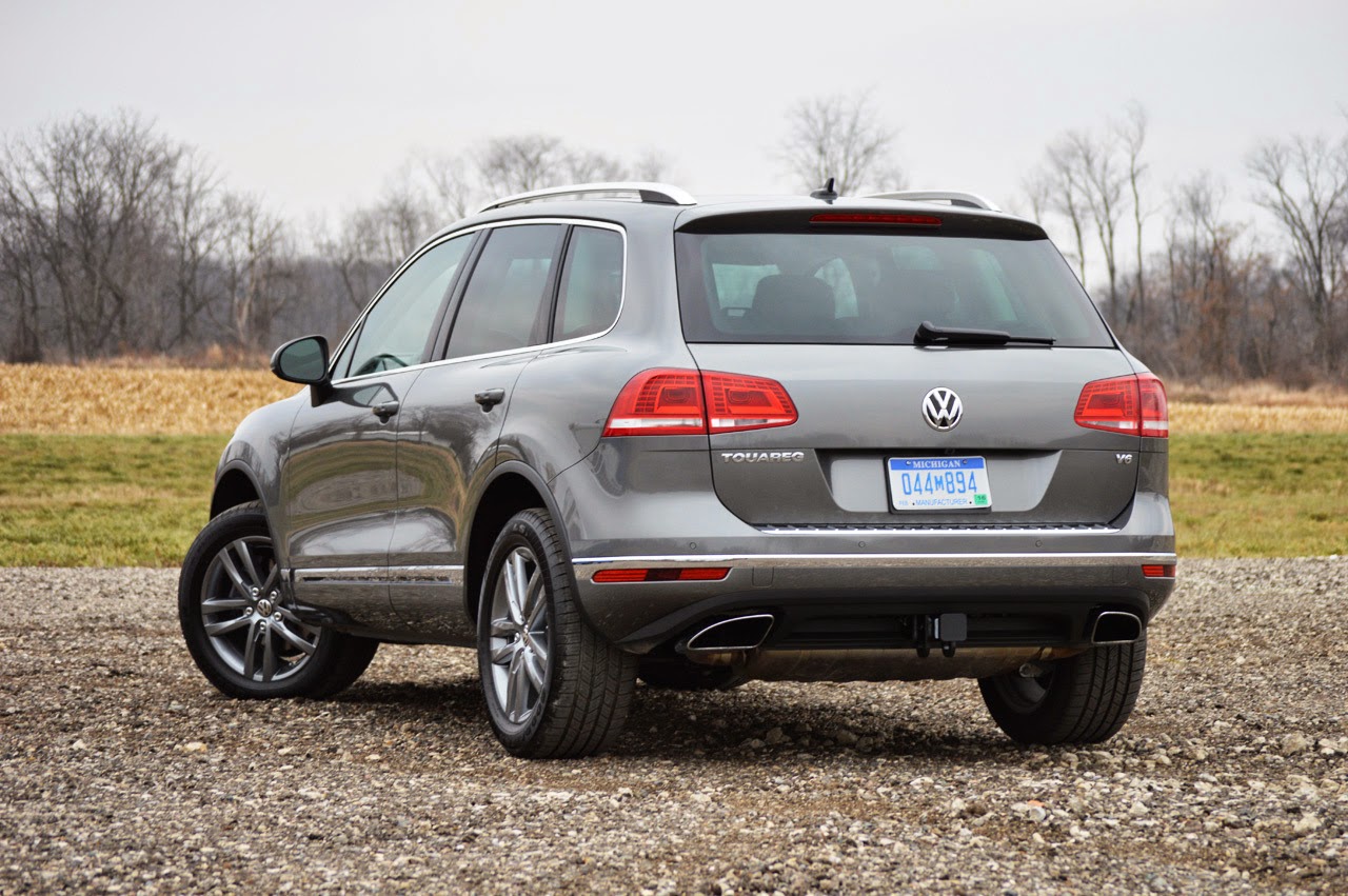 Touareg NF сзади